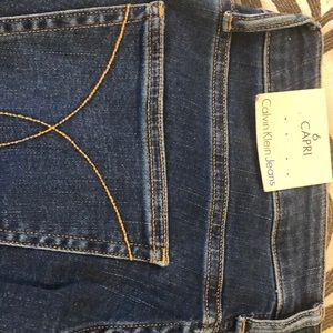 Calvin Klein Capri Size 6